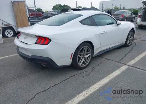 2024 Ford Mustang Ecoboost Fastback из США, поврежденный, VIN 1FA6P8TH4R5118175